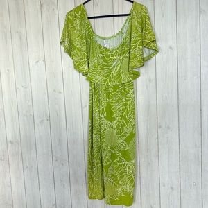 Gently used Wahine Toa dress. Ulu print. Size small